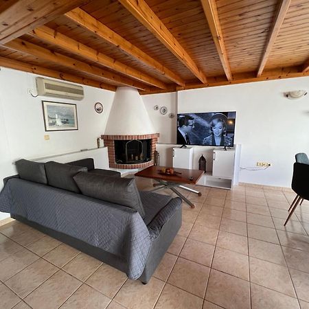 Casa Di Mare Villa Loutraki  Eksteriør bilde